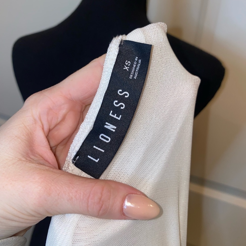 LIONESS RUCHED MINI DRESS - Picture 3 of 10